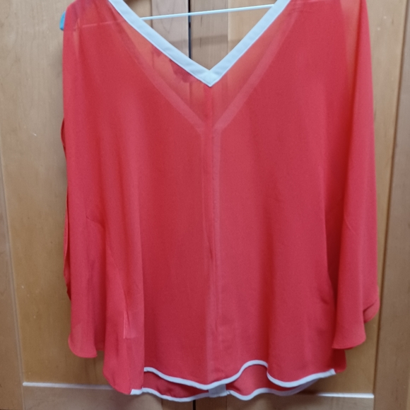 Guess blouse - Picture 4 of 4